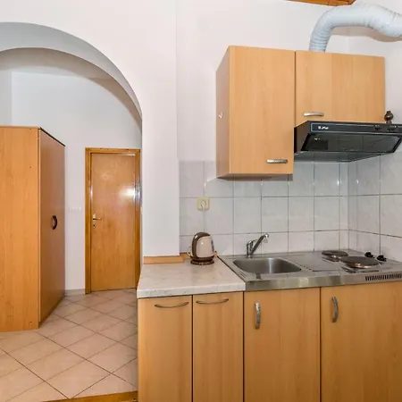 Apartment Mirko
