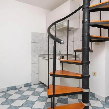 Mirko Apartment
