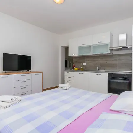 Mirko Apartment